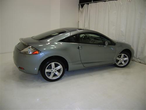 Mitsubishi Eclipse 2008 photo 2