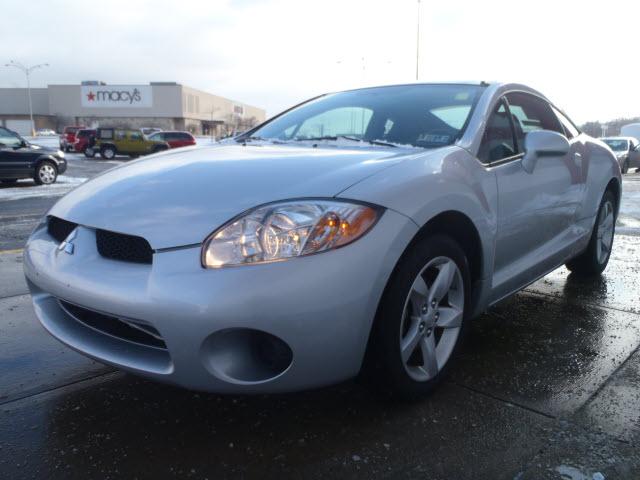 Mitsubishi Eclipse 2008 photo 3