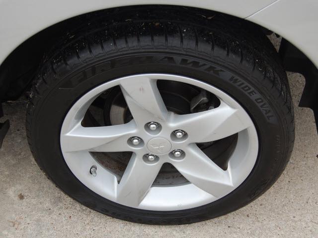 Mitsubishi Eclipse 2008 photo 2