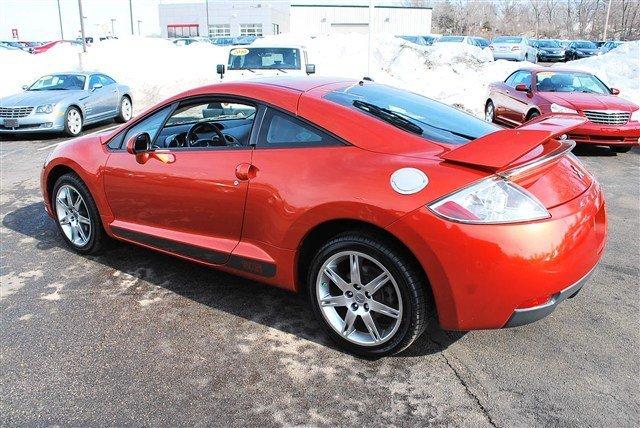 Mitsubishi Eclipse 2008 photo 2