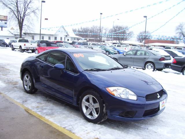Mitsubishi Eclipse 2009 photo 3
