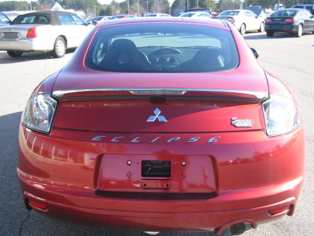 Mitsubishi Eclipse 2009 photo 1