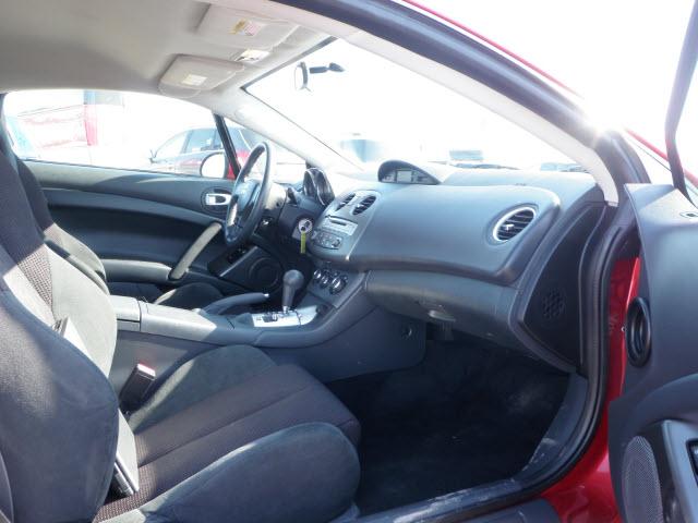 Mitsubishi Eclipse 2009 photo 2