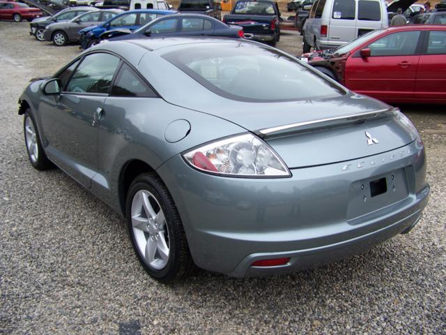 Mitsubishi Eclipse 2009 photo 2