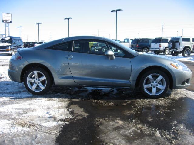 Mitsubishi Eclipse 2009 photo 2