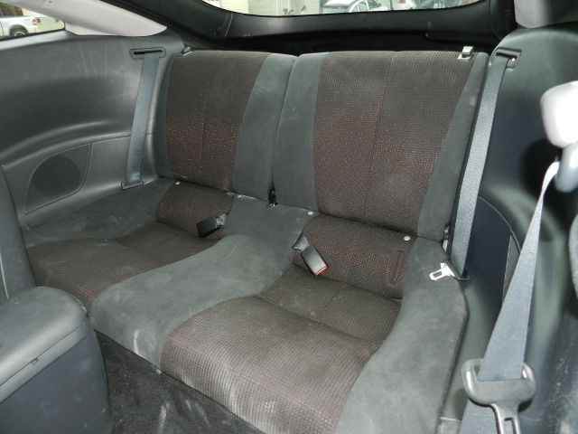 Mitsubishi Eclipse 2011 photo 16
