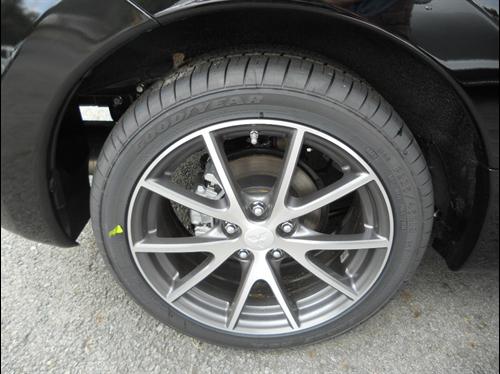 Mitsubishi Eclipse 2012 photo 2