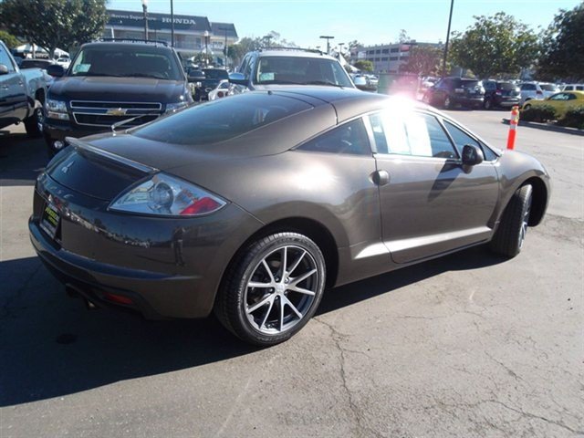 Mitsubishi Eclipse 2012 photo 3