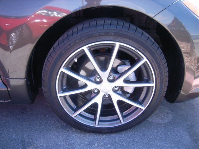 Mitsubishi Eclipse 2012 photo 3