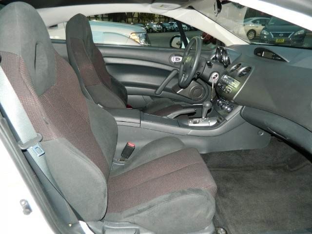 Mitsubishi Eclipse 2012 photo 4