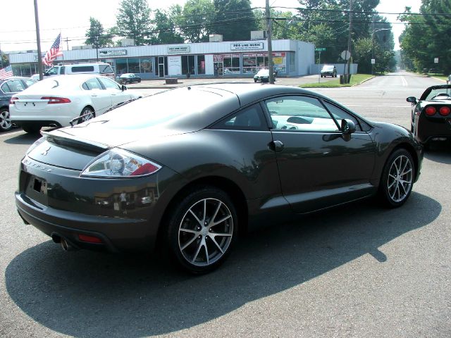 Mitsubishi Eclipse 2012 photo 2