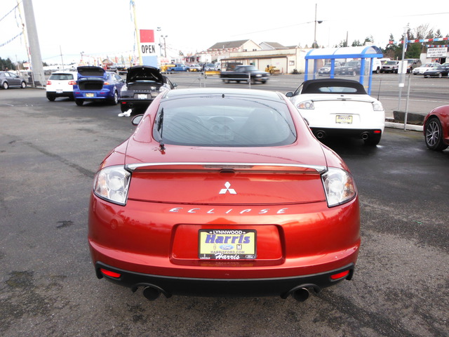 Mitsubishi Eclipse 2012 photo 3