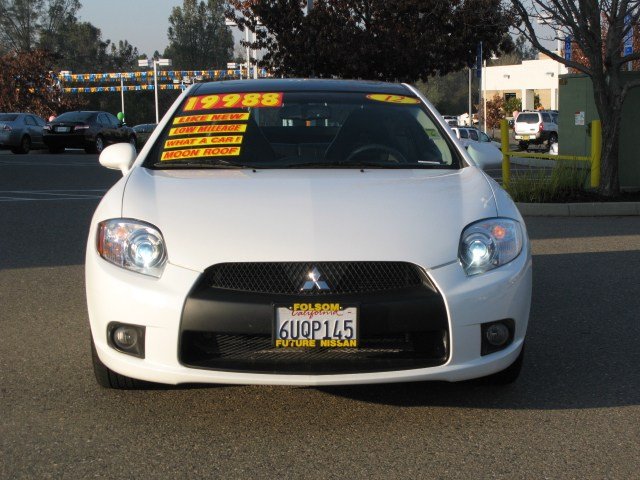 Mitsubishi Eclipse 2012 photo 1
