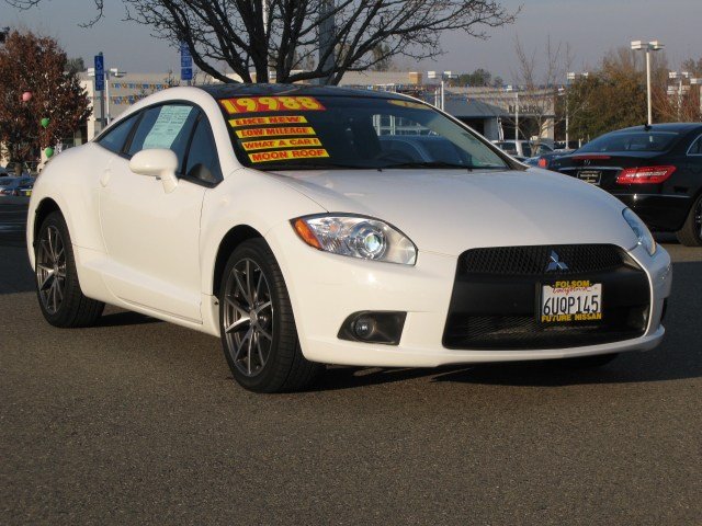 Mitsubishi Eclipse 2012 photo 2