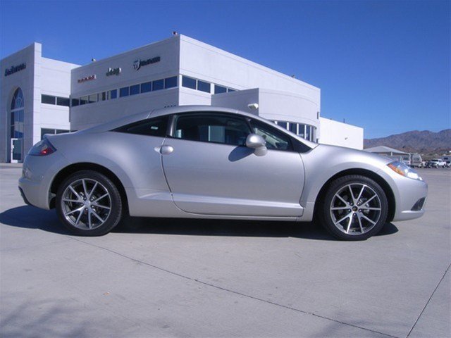 Mitsubishi Eclipse 2012 photo 3