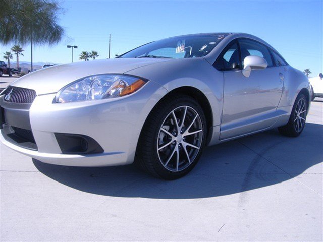 Mitsubishi Eclipse 2012 photo 2