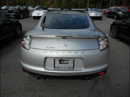 Mitsubishi Eclipse 2012 photo 2