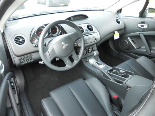 Mitsubishi Eclipse 2012 photo 5
