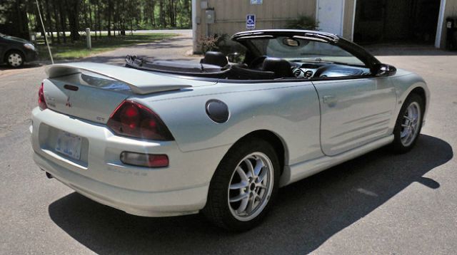 Mitsubishi Eclipse Spyder 2001 photo 4