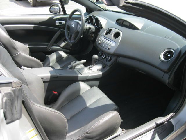 Mitsubishi Eclipse Spyder Base LS LT 4WD Convertible
