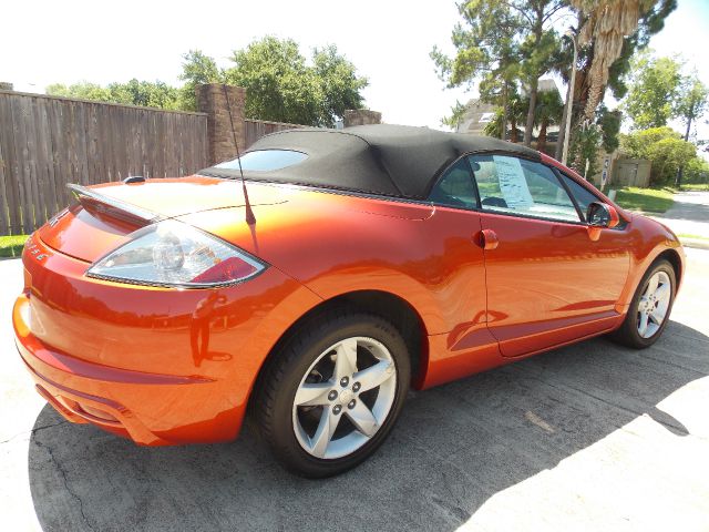 Mitsubishi Eclipse Spyder 2009 photo 18
