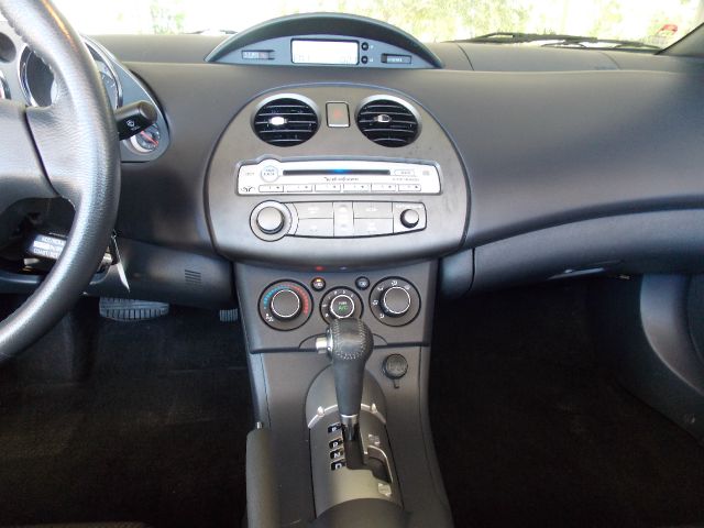 Mitsubishi Eclipse Spyder 2009 photo 7