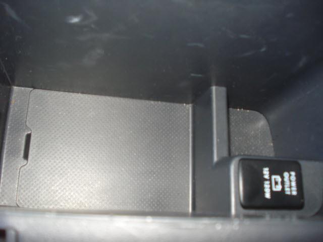 Mitsubishi Eclipse Spyder 2011 photo 14