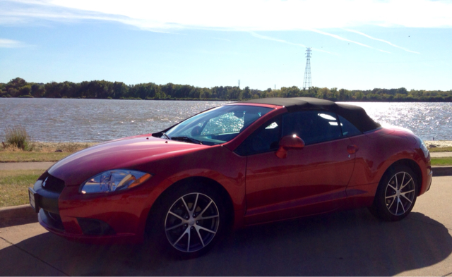 Mitsubishi Eclipse Spyder 2011 photo 2