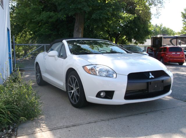 Mitsubishi Eclipse Spyder 2012 photo 9