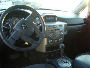 Mitsubishi Endeavor 2004 photo 1