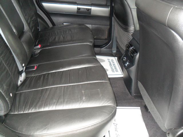 Mitsubishi Endeavor 3.0 Avant Quattro SUV