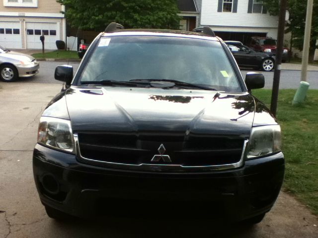 Mitsubishi Endeavor 2006 photo 1