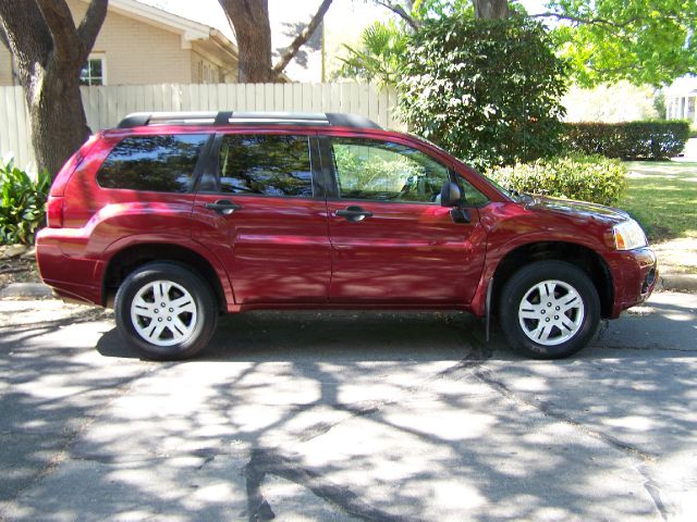 Mitsubishi Endeavor 2007 photo 3