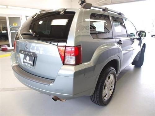 Mitsubishi Endeavor 2008 photo 2