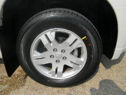 Mitsubishi Endeavor 2008 photo 2