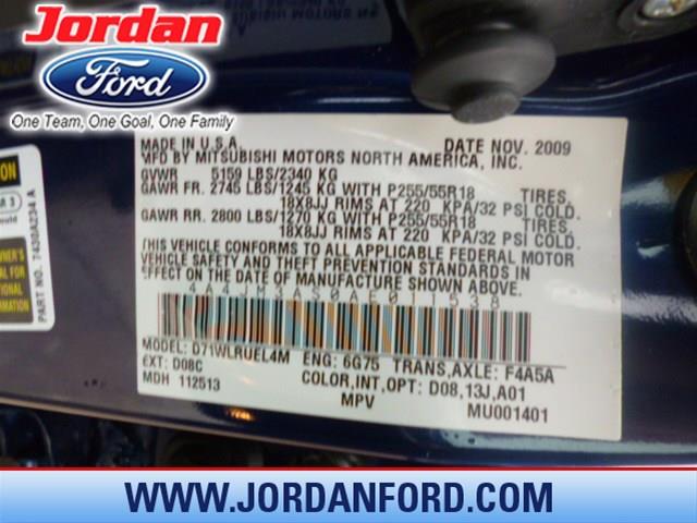 Mitsubishi Endeavor 2010 photo 15