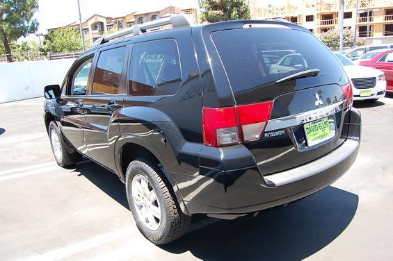 Mitsubishi Endeavor 1.8T Quattro Sedan 4D SUV