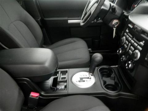 Mitsubishi Endeavor 2011 photo 1