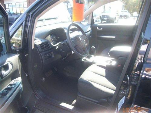 Mitsubishi Endeavor 2011 photo 3