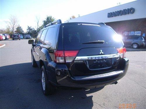 Mitsubishi Endeavor 2011 photo 4