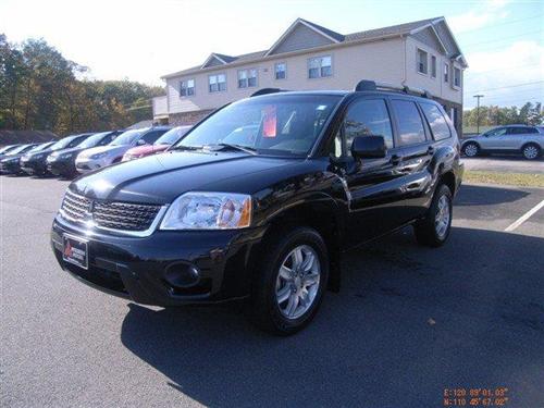 Mitsubishi Endeavor 2011 photo 5