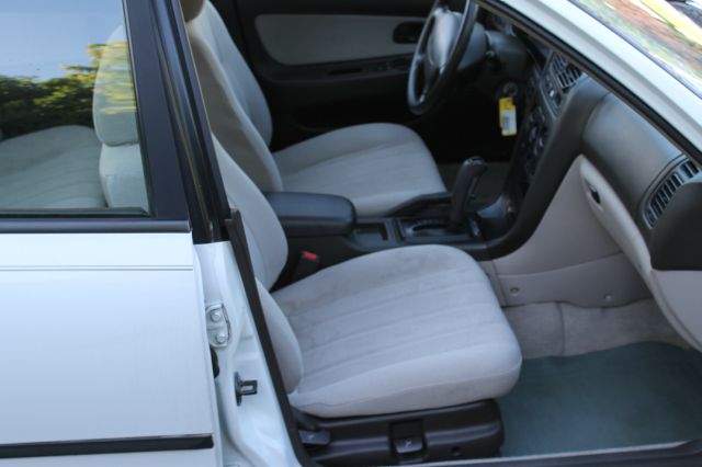 Mitsubishi Galant 1996 photo 12