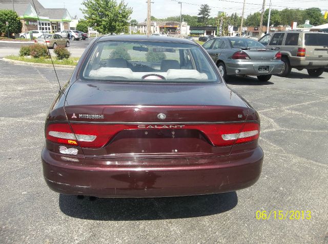 Mitsubishi Galant 1996 photo 2