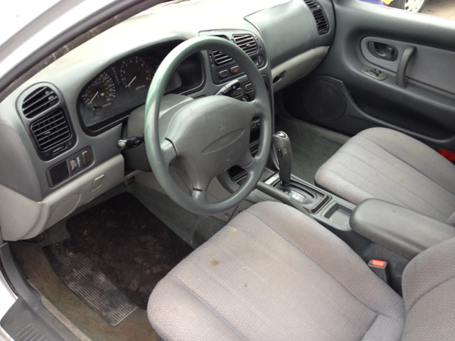 Mitsubishi Galant 1996 photo 11