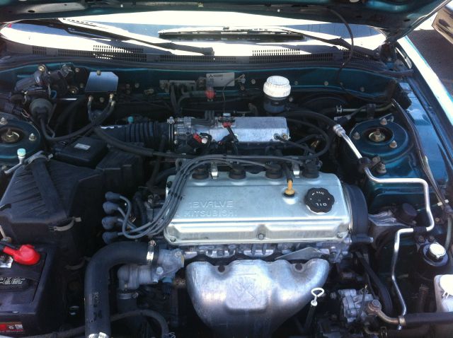 Mitsubishi Galant 1997 photo 3