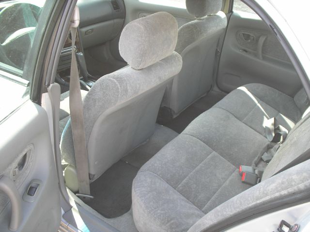 Mitsubishi Galant 1998 photo 1