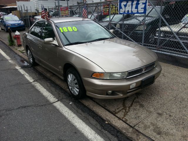 Mitsubishi Galant 1999 photo 1