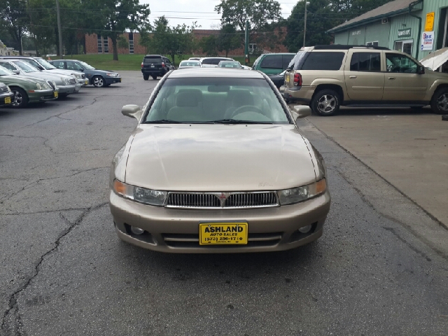 Mitsubishi Galant 1999 photo 1