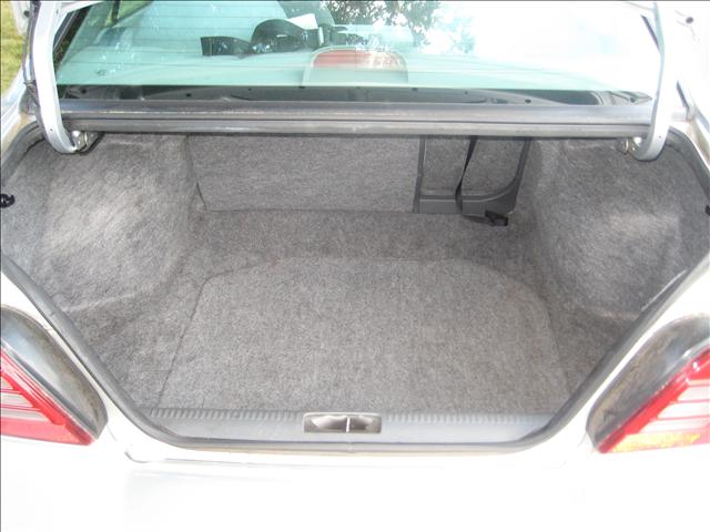 Mitsubishi Galant 2000 photo 3