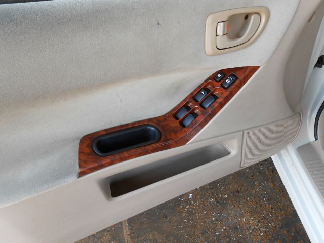 Mitsubishi Galant LW2 Sedan